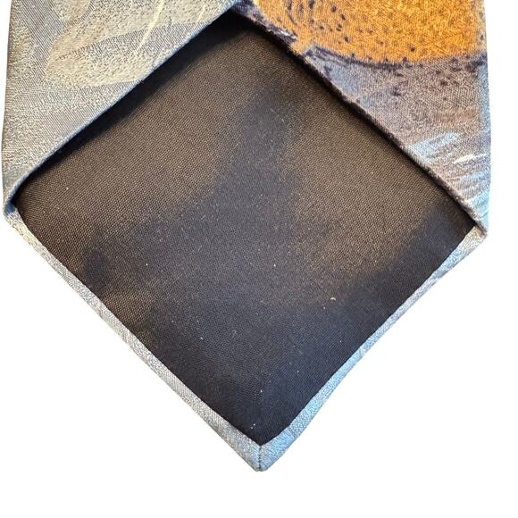 Field & Stream Ducks Designer Tie Men's Silk Necktie Maroon Made in USA - Picture 6 of 8